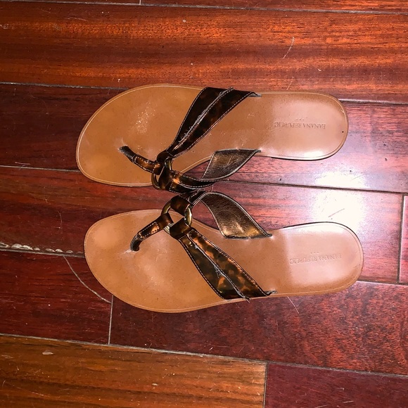 Tortoise shell gold detail sandal - Picture 2 of 3